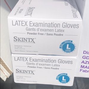 2 box of latex gloves
